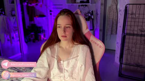 Snapshot of pearlprincess_ chatting on 02/07/25, 03:23 Adelina online show from 02/07/25, 03:23