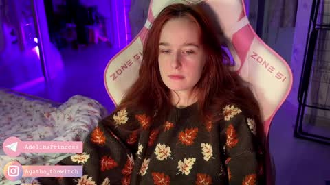 Snapshot of pearlprincess_ chatting on 02/08/25, 10:40 Adelina online show from 02/08/25, 10:40