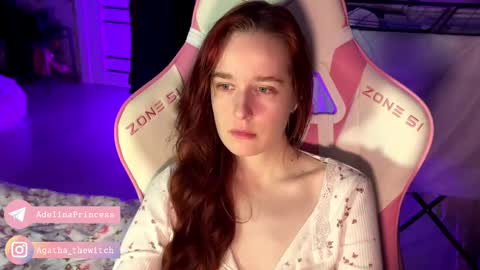 Snapshot of pearlprincess_ chatting on 03/08/25, 09:50 Adelina online show from 03/08/25, 09:50