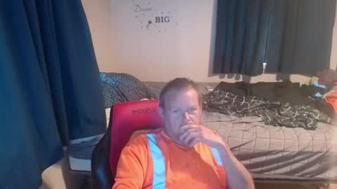 pecker40 online show from 04/19/26, 11:29