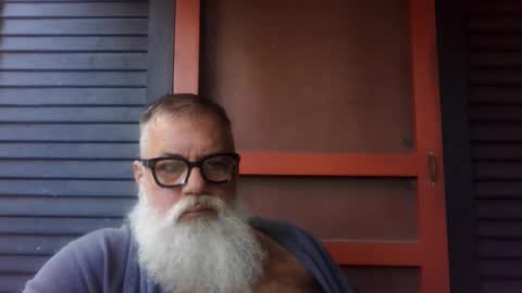 Snapshot of pecos8686 chatting on 09/20/25, 04:08 pecos8686 online show from 09/20/25, 04:08