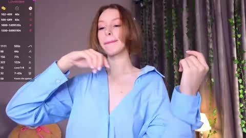 Snapshot of peek_in_my_window chatting on 02/15/25, 01:16 tony online show from 02/15/25, 01:16