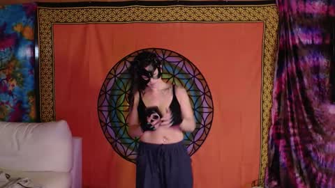 NEXT CHILL SESH  1130 930pm -ish PEEK online show from 01/06/26, 03:38