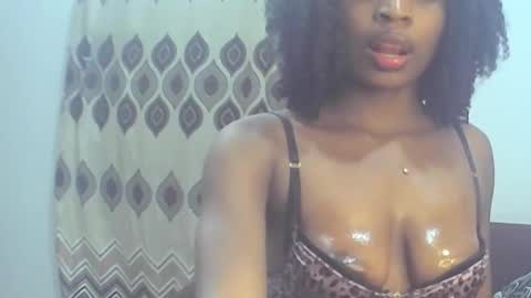 Lizzy online show from 10/19/25, 11:05