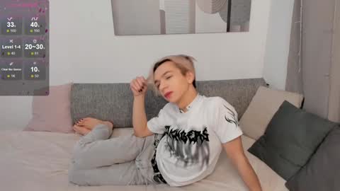 Snapshot of peggypierce chatting on 12/16/24, 05:59 Leo online show from 12/16/24, 05:59