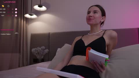 Pelagy Show time 2-10 pm Dubai time zone online show from 02/08/25, 02:16