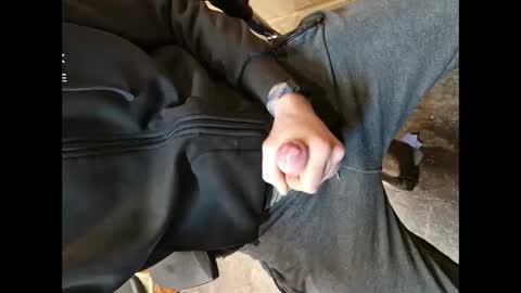 pelnutrauks online show from 02/27/25, 09:47