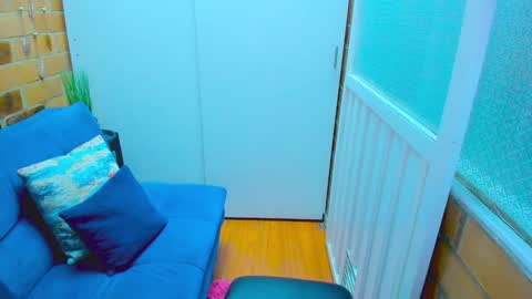 Penelope online show from 02/05/25, 09:07