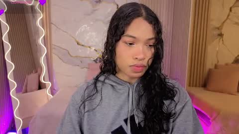 penelope online show from 04/02/26, 03:15