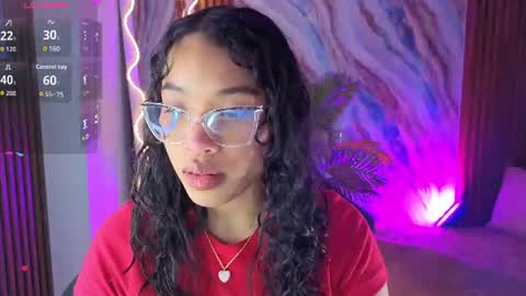 Snapshot of penelope_tay chatting on 06/17/26, 03:09 penelope online show from 06/17/26, 03:09