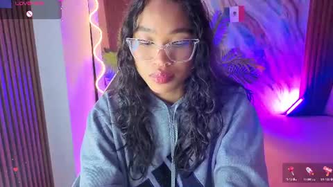 Snapshot of penelope_tay chatting on 07/02/26, 03:23 penelope online show from 07/02/26, 03:23
