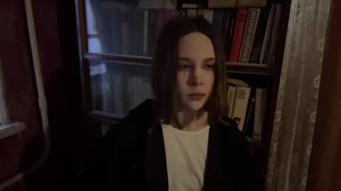 Snapshot of pennilinka chatting on 04/02/26, 12:47 Alya online show from 04/02/26, 12:47