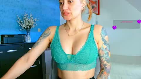 Hi Im Penelope  better vibrations  1111 online show from 04/26/26, 11:41