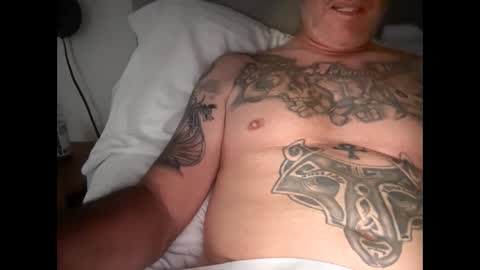 pepecaliente5555 online show from 11/02/25, 04:09