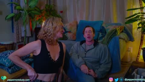 Snapshot of peppermintdusty chatting on 12/05/24, 03:04 Peppermint and Dusty online show from 12/05/24, 03:04