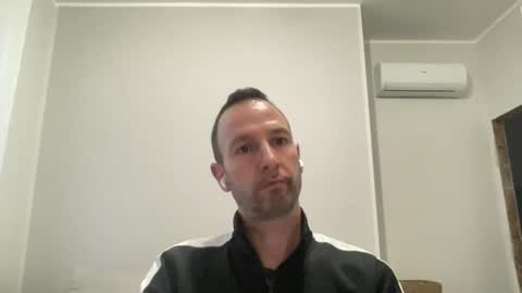 Snapshot of peppinslosqualo chatting on 02/01/25, 04:00 peppinslosqualo online show from 02/01/25, 04:00