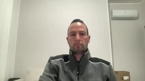 Snapshot of peppinslosqualo chatting on 02/03/25, 05:18 peppinslosqualo online show from 02/03/25, 05:18