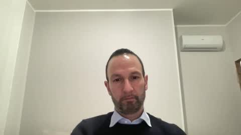 Snapshot of peppinslosqualo chatting on 02/07/25, 11:45 peppinslosqualo online show from 02/07/25, 11:45