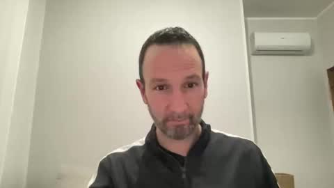 Snapshot of peppinslosqualo chatting on 02/17/25, 07:31 peppinslosqualo online show from 02/17/25, 07:31