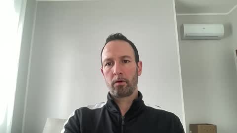 Snapshot of peppinslosqualo chatting on 03/01/25, 08:45 peppinslosqualo online show from 03/01/25, 08:45