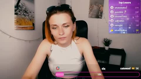 Mia online show from 07/10/26, 07:05
