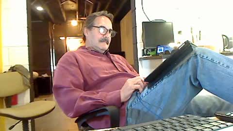 Snapshot of perception_is_keith chatting on 06/21/26, 04:31 perception_is_keith online show from 06/21/26, 04:31