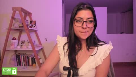 Sarah Ana Banana online show from 02/25/25, 02:58