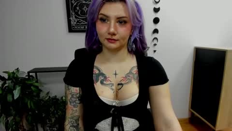 Gabbie online show from 01/13/25, 06:38