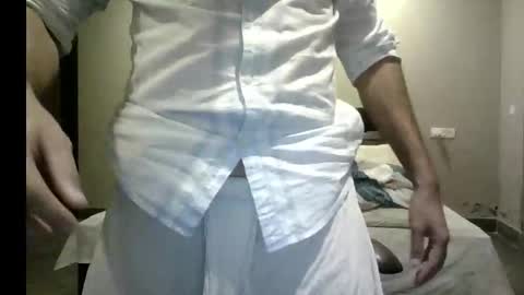 Snapshot of perfectlund chatting on 09/16/25, 05:58 loving eyes online show from 09/16/25, 05:58