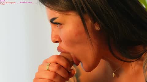 Dee online show from 02/26/25, 01:19