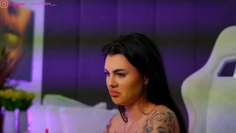 Dee online show from 12/19/25, 05:09