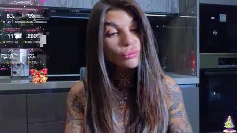 Anna online show from 12/30/24, 07:21