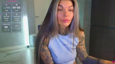 Anna online show from 09/21/25, 08:16