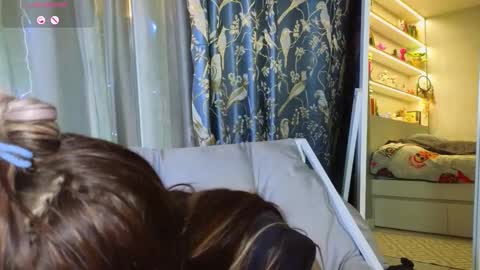 Anna online show from 01/18/26, 09:35