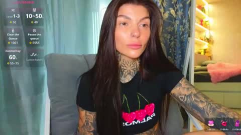 Anna online show from 04/12/26, 10:31