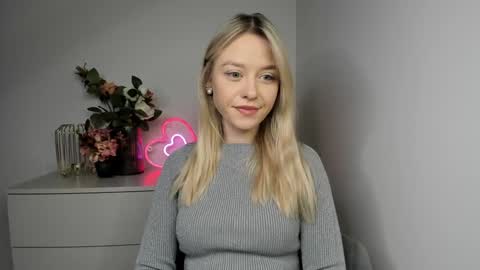 Cindy online show from 01/09/25, 06:17