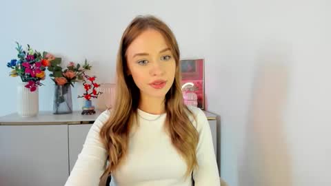Snapshot of perfectxcindy chatting on 04/23/26, 01:35 Cindy online show from 04/23/26, 01:35