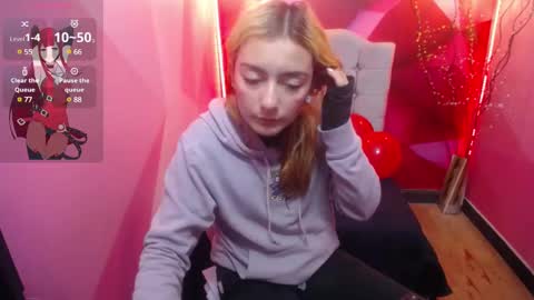 PERLA RED online show from 02/26/25, 11:52