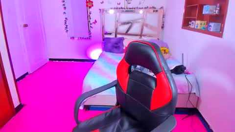 PERLA online show from 03/11/26, 12:16