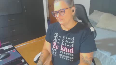 goloza online show from 02/24/25, 01:02