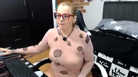 goloza online show from 06/30/26, 03:51