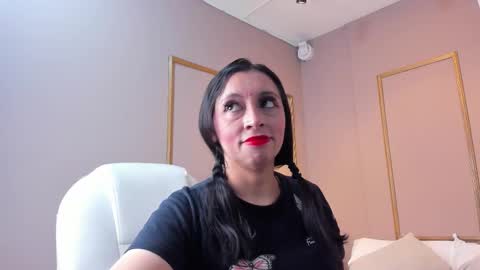 PerlaPreciosa online show from 11/02/25, 04:04