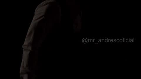 andres    online show from 12/17/25, 03:18