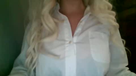 persephone12234 online show from 11/17/25, 06:57