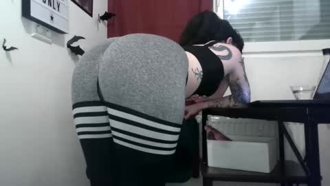 Persephone online show from 04/24/26, 12:07