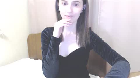 Snapshot of persephonex chatting on 11/01/25, 11:29 persephonex online show from 11/01/25, 11:29