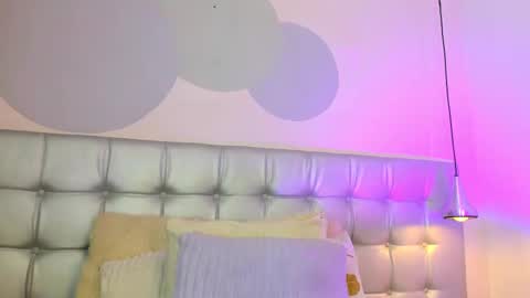 Lizza online show from 02/18/25, 11:44