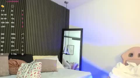 Lizza online show from 09/19/25, 11:44