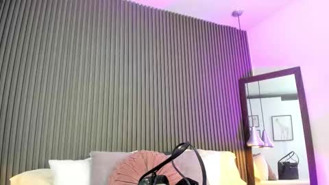 Lizza online show from 11/25/25, 11:32