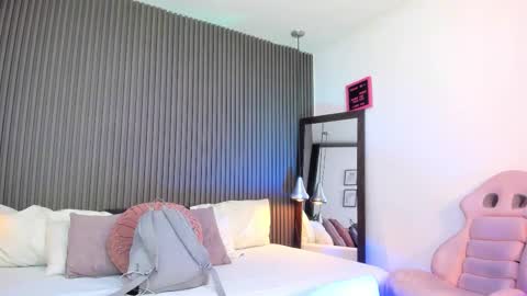 Lizza online show from 01/18/26, 12:09